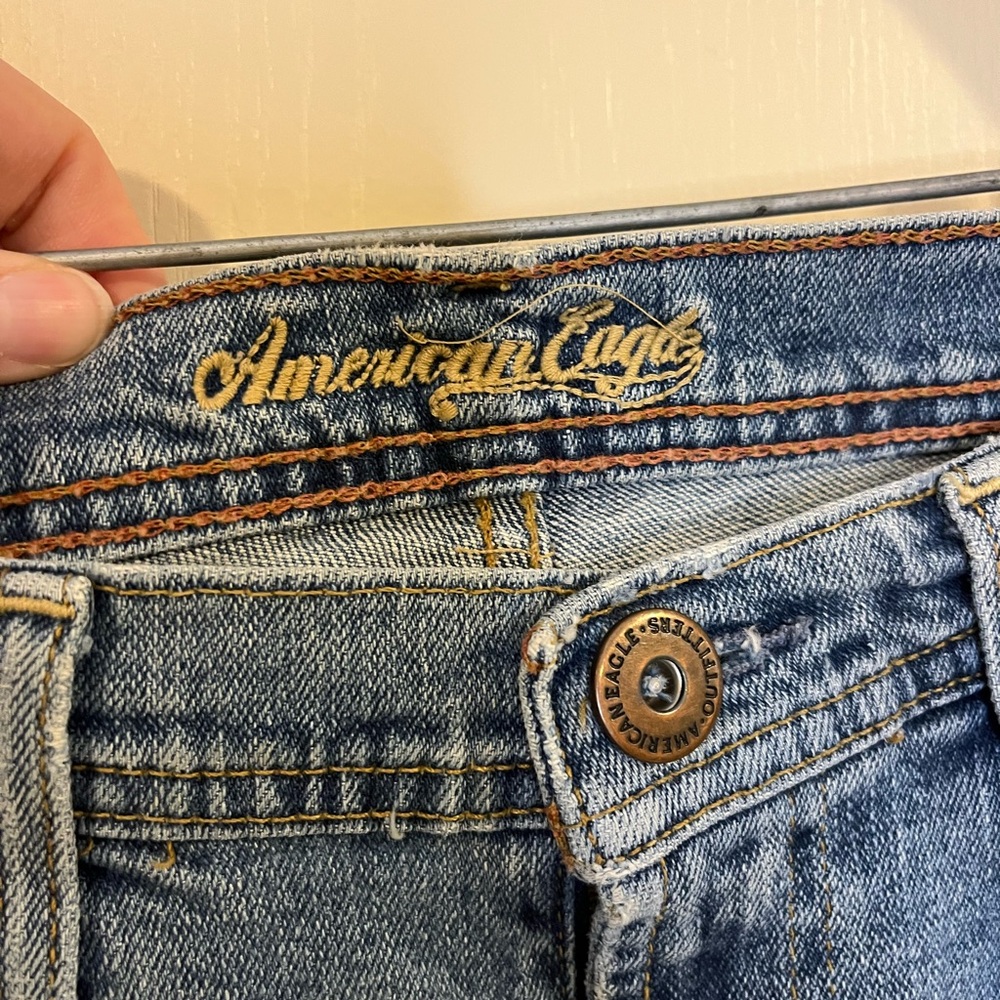 American Eagle Outfitters Light Blue Flare Jeans - Picture 3 of 11